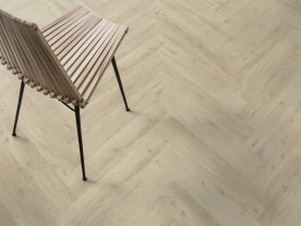 Styl jodełki na podłodze 